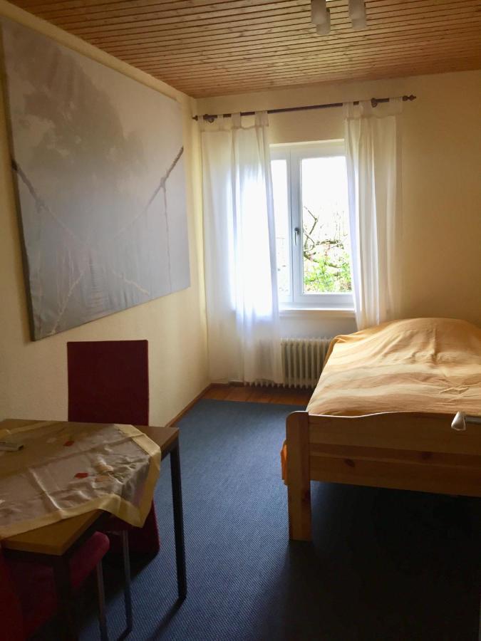 Blaues Haus Apartman Niederdorfelden Kültér fotó